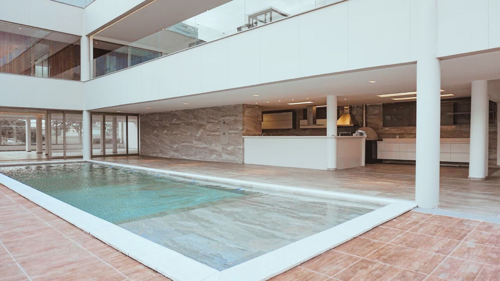 EXEC FRAMES SITE (8).jpg