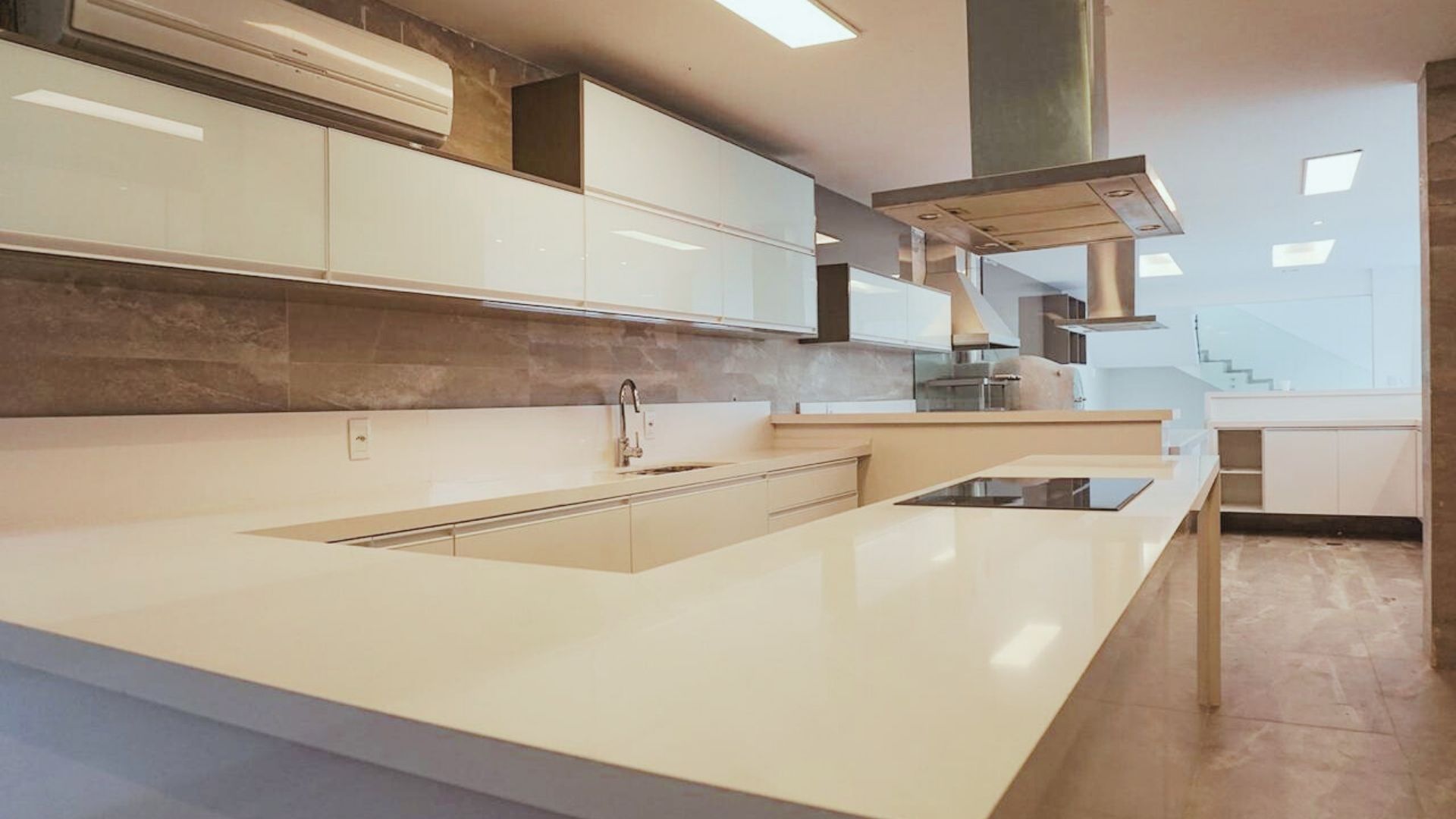 EXEC FRAMES SITE (18).jpg